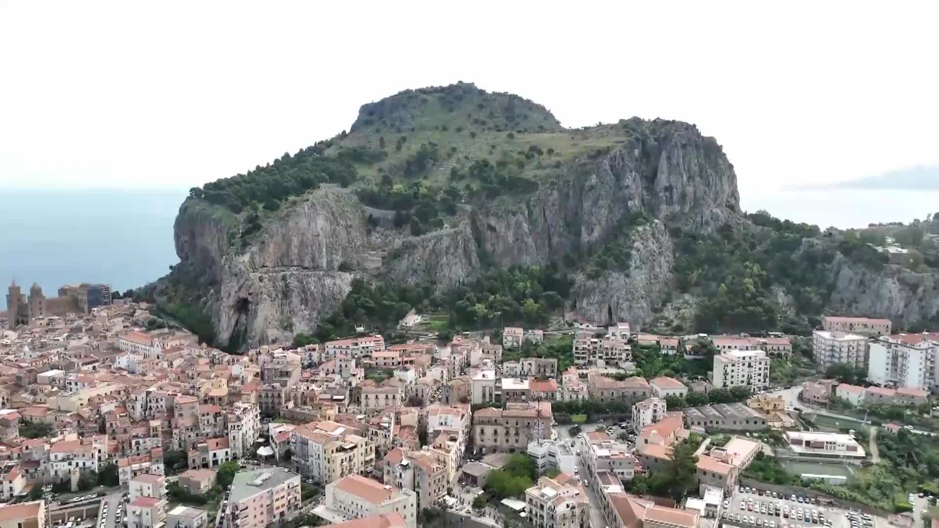 ITALIA IN TOUR - CEFALU