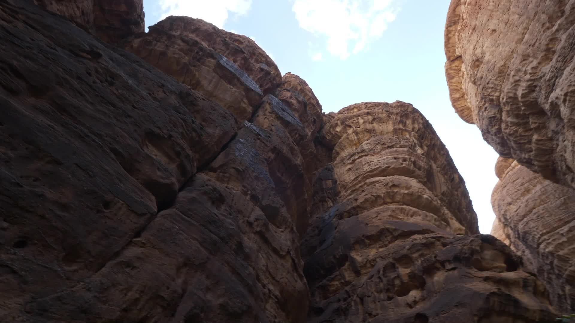 K AROUND THE WORLD S3 EP18 Thumbnail