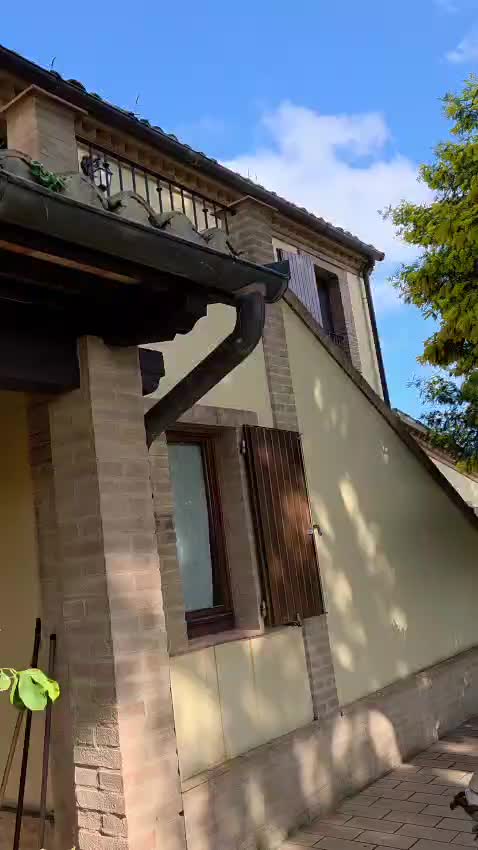 Casale Montecosaro 8 Thumbnail