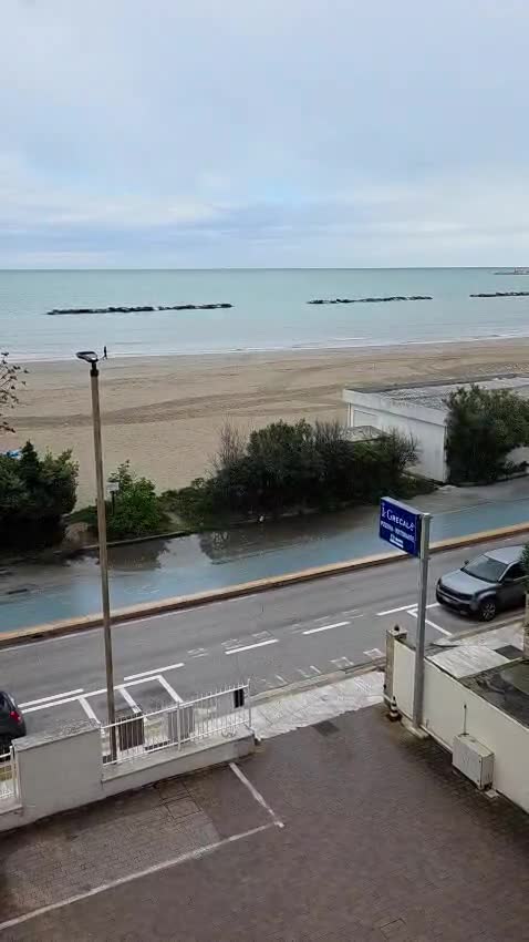 Frontemare 4 Thumbnail