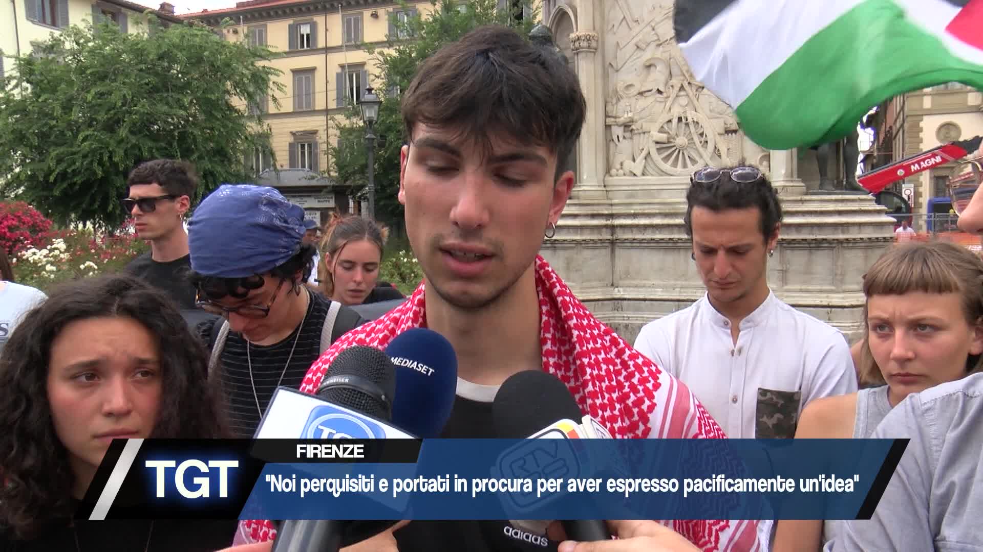 Firenze - Manifestanti pro-Palestina perquisiti Thumbnail