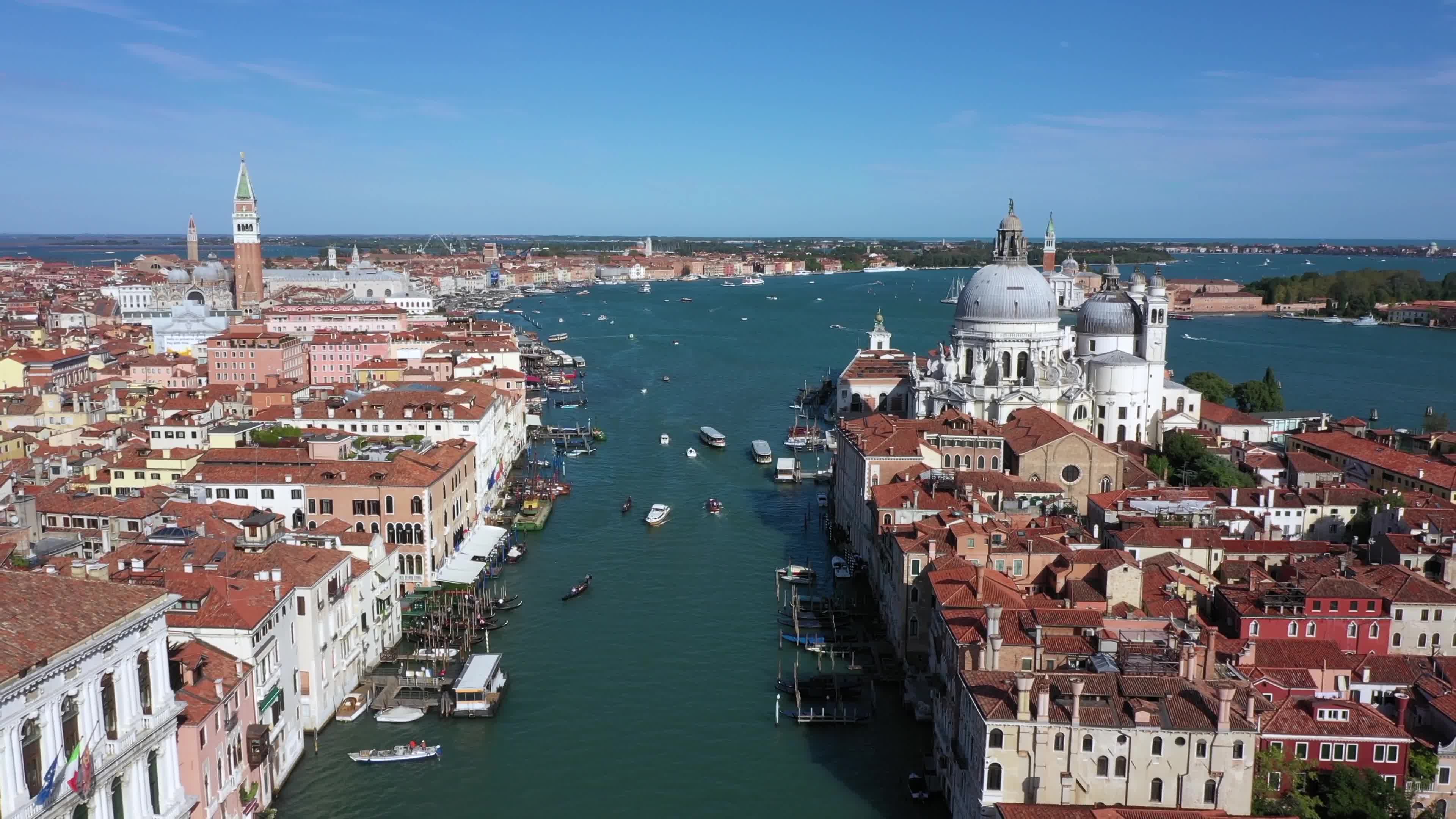 Scopri la Magia di Venezia in regata con Noi: Venice Hospitality Challenge e Veleziana 🇮🇹⛵ Thumbnail