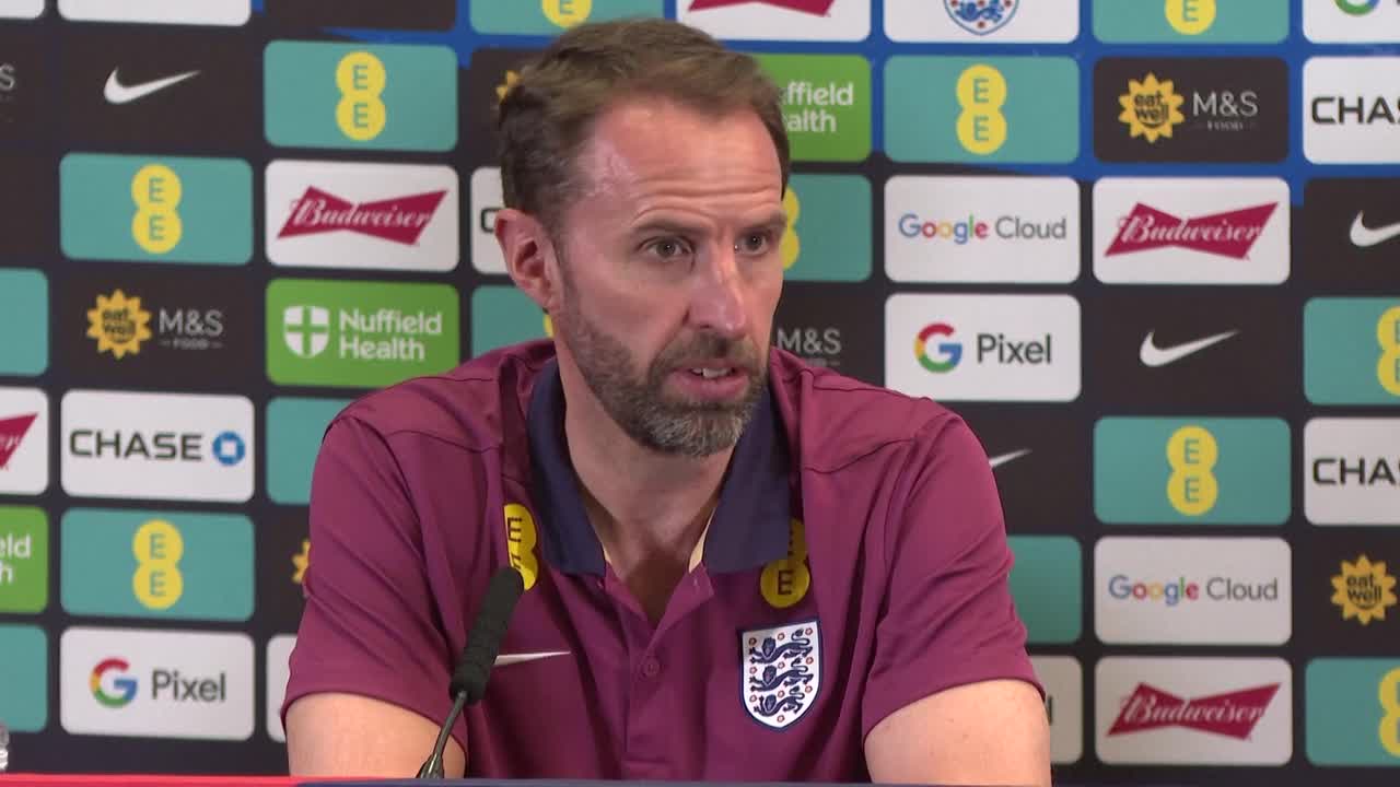 SOUTHGATE: "FELICE PER BELLINGHAM" Thumbnail