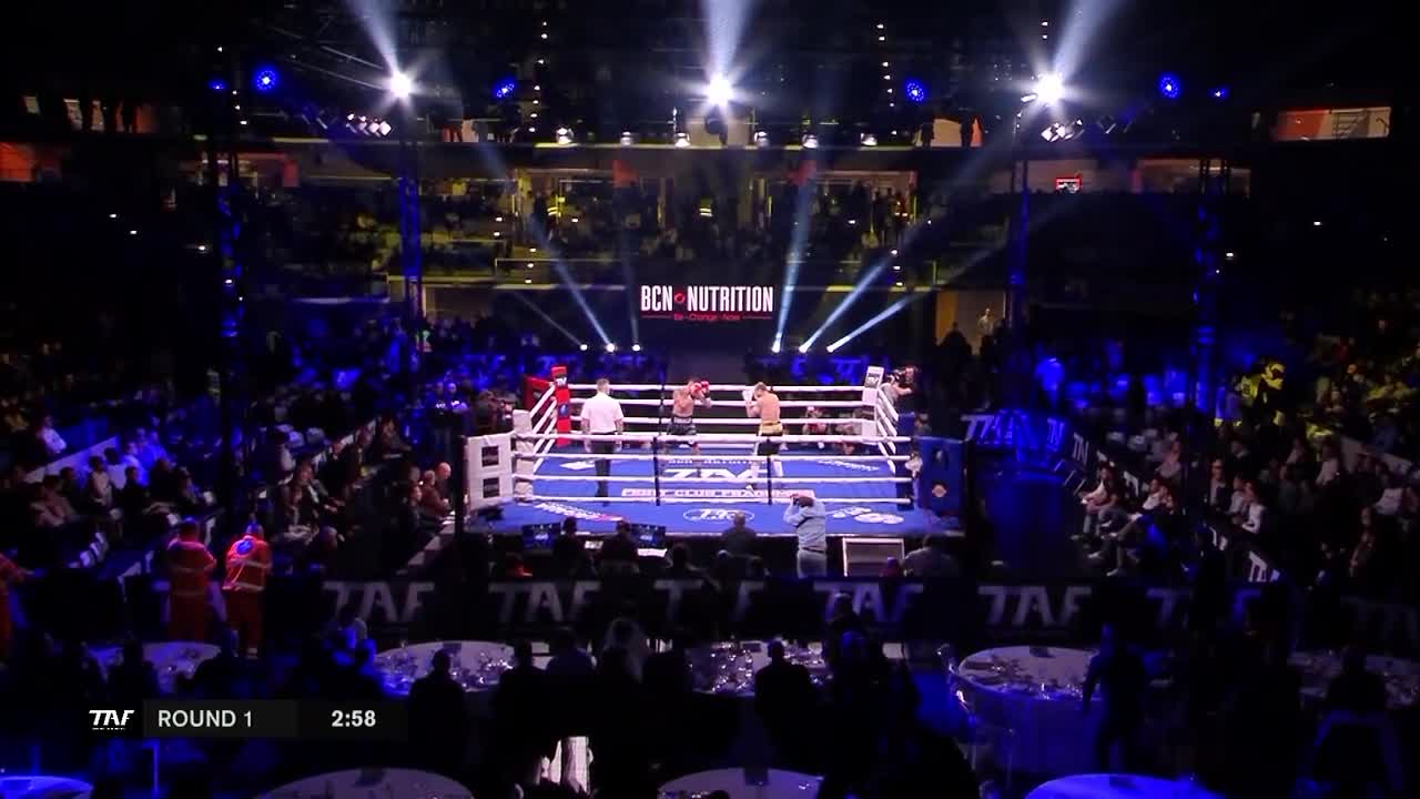 TAF 7, LO SPETTACOLO DELLA BOXE SU SI Thumbnail
