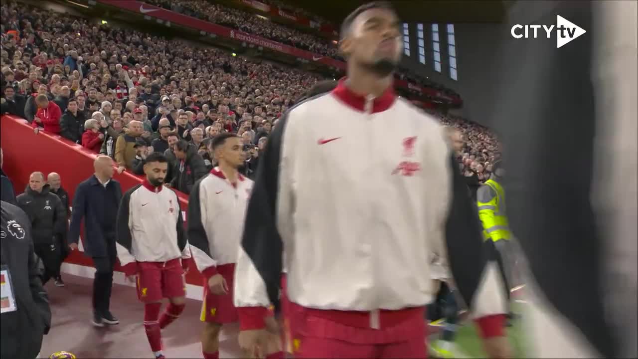 LIVERPOOL, SALAH DICE ADDIO E VOLA IN ITALIA Thumbnail